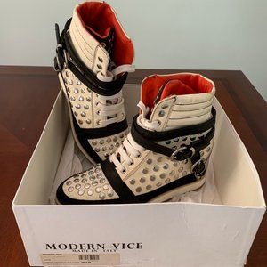 Modern Vice Lauri Wedge Sneaker